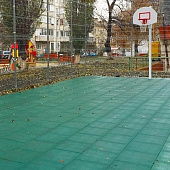 Плитка из резиновой крошки 500х500х30 мм зеленый Плитка из резиновой крошки 500х500х30 мм зеленый