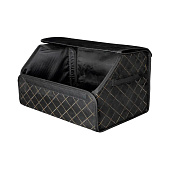 Бокс-органайзер в багажник SKYWAY EXPENSIV 49х30х30см Алькантара Черный, строчка золотая Бокс-органайзер в багажник SKYWAY EXPENSIV 49х30х30см Алькантара Черный, строчка золотая