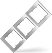 Рамка 3-м верт. серебр.(7949728)/UNIVersa Бриллиант Рамка 3-м верт. серебр.(7949728)/UNIVersa Бриллиант