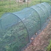 Сетка затеняющая для теплиц /фасадная 2мх 6м 35гр Сетка затеняющая для теплиц /фасадная 2мх 6м 35гр