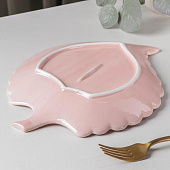 Блюдо керамическое сервировочное «Рапсодия. Лист», цвет розовый 6951361 Блюдо керамическое сервировочное «Рапсодия. Лист», цвет розовый 6951361