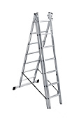 Лестница алюминиевая 3х7 ступеней, трехсекционная, макс. нагр. 150кг. Лестница алюминиевая 3х7 ступеней, трехсекционная, макс. нагр. 150кг.