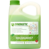Кондиционер-ополаскиватель для белья SYNERGETIC Райский сад гипоал 2.75л