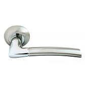  Ручка дверная RUCETTI RAP6 SN/CP-IND бел.никель/хром 