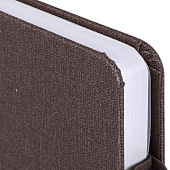  Ежедневник А5 недатированный 138x213мм BRAUBERG Finest под кожу, резинка, 136л, коричневый, 111870 