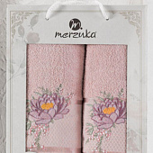 Комплект полотенец в коробке MERZUKA махровые 2 шт.LOTUS (светло-розовый) Комплект полотенец в коробке MERZUKA махровые 2 шт.LOTUS (светло-розовый)
