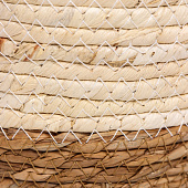 Кашпо «Элин», 20х20х16 см, бежевое 10631499 Кашпо «Элин», 20х20х16 см, бежевое 10631499