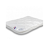 Одеяло 140х205 облегчённое Полезное Лебяжий пух Плотность : 100 г/м2. Одеяло 140х205 облегчённое Полезное Лебяжий пух Плотность : 100 г/м2.