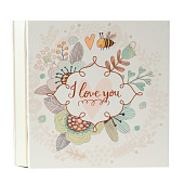 Фотоальбом на 100 фото кожзам 10х15 см "Пчёлка в цветочном букете" в коробке 4х22х23 см 10499624 Фотоальбом на 100 фото кожзам 10х15 см "Пчёлка в цветочном букете" в коробке 4х22х23 см 10499624