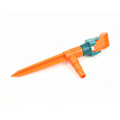 Разбрызгиватель маятниковый для грядки на колышке с креплением "елочка" 1/2"-5/8"-3/4" MD 50 Разбрызгиватель маятниковый для грядки на колышке с креплением "елочка" 1/2"-5/8"-3/4" MD 50