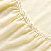 Простыня на резинке 140х200х20 цвет сливочно молочный арт.4067 Простыня на резинке 140х200х20 цвет сливочно молочный арт.4067