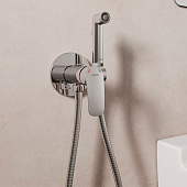 Смеситель встраиваемый с гигиеническим душем Rora хром RORSBR0M08 Milardo Смеситель встраиваемый с гигиеническим душем Rora хром RORSBR0M08 Milardo