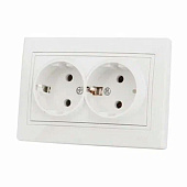 Розетка двойная встраиваемая с заземлением, цвет белый, Lezard MIRA Розетка двойная встраиваемая с заземлением, цвет белый, Lezard MIRA
