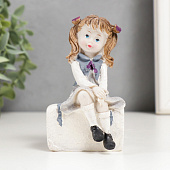 Сувенир Малышка на чемодане, микс, 10,5х5,5х6 см, полистоун, 4641650 Сувенир Малышка на чемодане, микс, 10,5х5,5х6 см, полистоун, 4641650