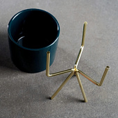 Кашпо "Цилиндр" зеленое, на золотой подставке, 15х8х8см 5799916 Кашпо "Цилиндр" зеленое, на золотой подставке, 15х8х8см 5799916