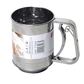 Кружка-сито O10х13см для муки с тройным ситовым дном 7784 Кружка-сито O10х13см для муки с тройным ситовым дном 7784