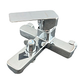 Смеситель для ванны с коротким изливом силумин R1002F Rainsberg Смеситель для ванны с коротким изливом силумин R1002F Rainsberg