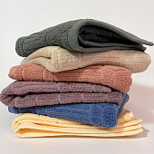 Полотенце 70х130 махровое ЗЕФИР 450гр./м2, изумруд Полотенце 70х130 махровое ЗЕФИР 450гр./м2, изумруд