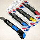 Нож для бумаг 18мм Attomex ручная блокир. блистер Нож для бумаг 18мм Attomex ручная блокир. блистер