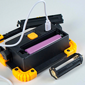 Светодиодный прожектор-светильник аккумуляторный, 9 Вт, 1200 мАч, 3 ААА, USB Светодиодный прожектор-светильник аккумуляторный, 9 Вт, 1200 мАч, 3 ААА, USB