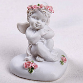 Сувенир Ангелок сидит на сердце, 3,5х3х4 см, полистоун , 906849 Сувенир Ангелок сидит на сердце, 3,5х3х4 см, полистоун , 906849