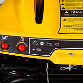 Снегоуборщик бензиновый HUTER SGC 6000CD, 8,0л.с., захват 54х62см, бак 6.5л, на гусеницах, самоходный Снегоуборщик бензиновый HUTER SGC 6000CD, 8,0л.с., захват 54х62см, бак 6.5л, на гусеницах, самоходный