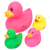 Игрушки для купания Уточки-пищалки 4шт Размер: 12х9,5х11,5см Игрушки для купания Уточки-пищалки 4шт Размер: 12х9,5х11,5см