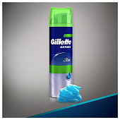 Гель для бритья GILLETTE Sensitive для чувствительной кожи с алоэ 75мл
