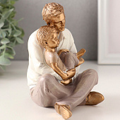 Фигурка полистоун «Папа держит сына на руках», 10?8?12 см Фигурка полистоун «Папа держит сына на руках», 10?8?12 см