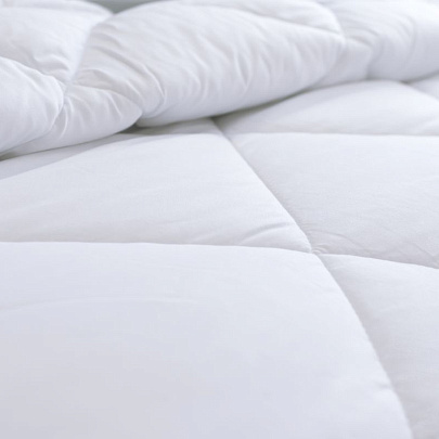 Одеяло 140х205 стеганое Лебяжий пух Comfort Белый Одеяло 140х205 стеганое Лебяжий пух Comfort Белый