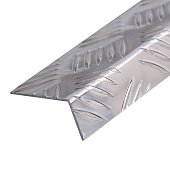 Алюминиевый уголок 50х30х1,5мм 2м рифленый Алюминиевый уголок 50х30х1,5мм 2м рифленый
