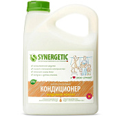 Кондиционер-ополаскиватель для белья SYNERGETIC Миндальное молочко гипоал 2.75л Кондиционер-ополаскиватель для белья SYNERGETIC Миндальное молочко гипоал 2.75л