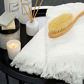 Полотенце Versal, 70х140 см, махра, 450 гр/кв.м, белый Полотенце Versal, 70х140 см, махра, 450 гр/кв.м, белый