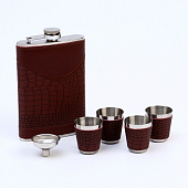 Подарочный набор 6 в 1: фляжка 270 мл, воронка, 4 рюмки 539779 Подарочный набор 6 в 1: фляжка 270 мл, воронка, 4 рюмки 539779