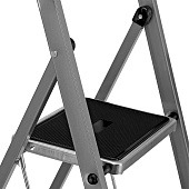 Стремянка стальная 5 ступеней, широкие, высота платформы 116см, макс.нагр. 120(150)кг Сибртех Стремянка стальная 5 ступеней, широкие, высота платформы 116см, макс.нагр. 120(150)кг Сибртех