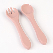 Тарелка детска и столовые приборы M&B,пыльная роза, 9037726 Тарелка детска и столовые приборы M&B,пыльная роза, 9037726